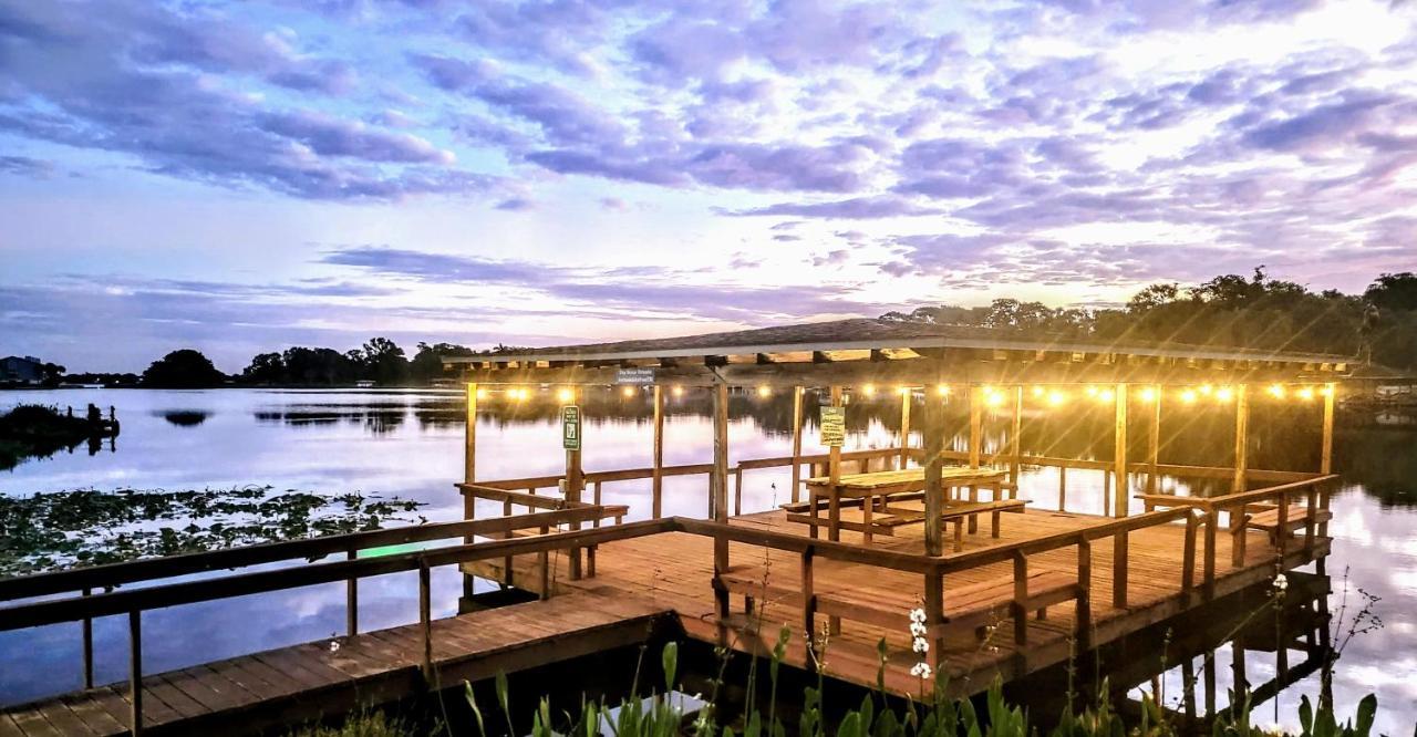 Orlando Lakefront Tiny Homes 6 Plus Month Rentals Exterior photo