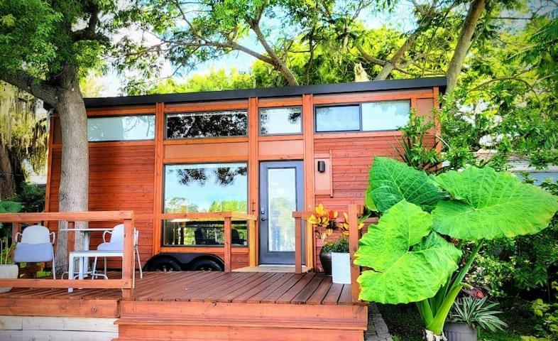 Orlando Lakefront Tiny Homes 6 Plus Month Rentals Exterior photo