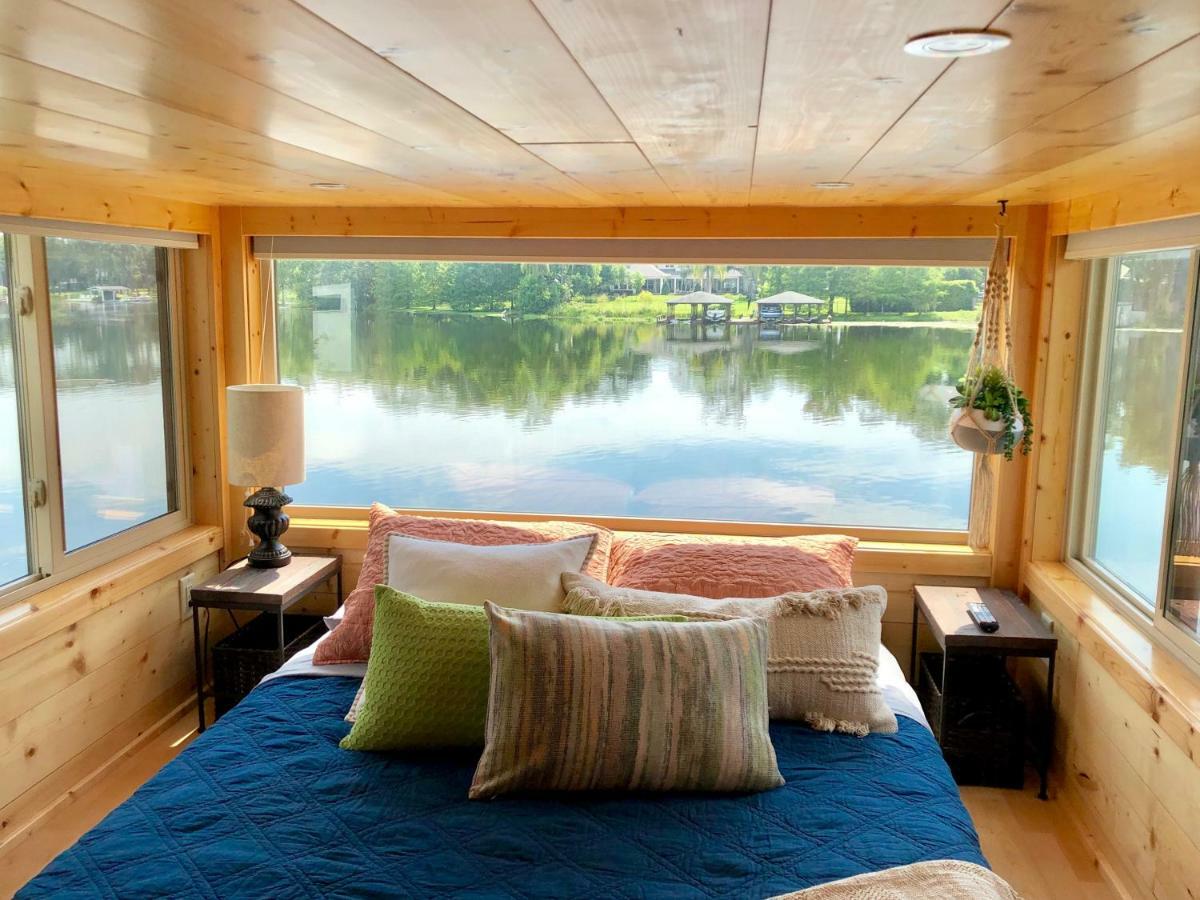 Orlando Lakefront Tiny Homes 6 Plus Month Rentals Exterior photo