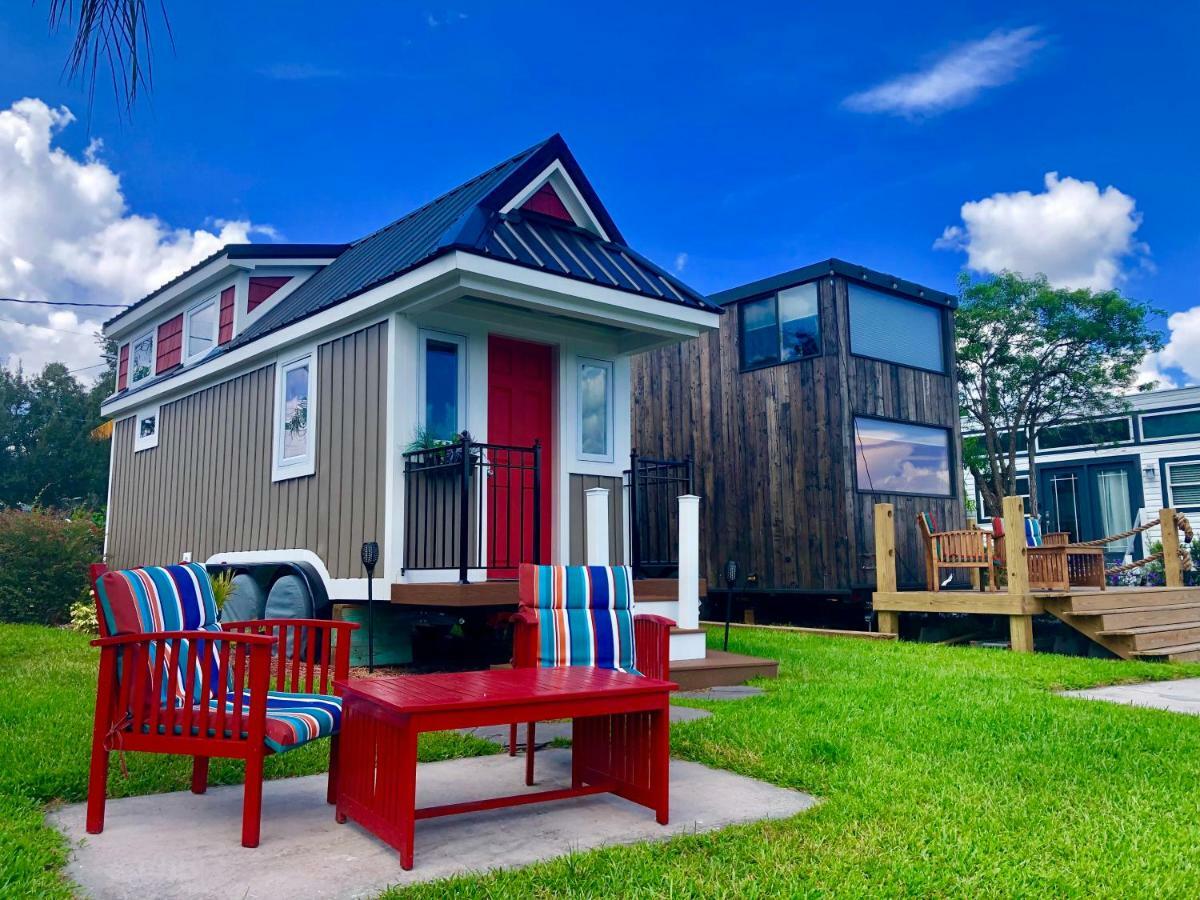 Orlando Lakefront Tiny Homes 6 Plus Month Rentals Exterior photo